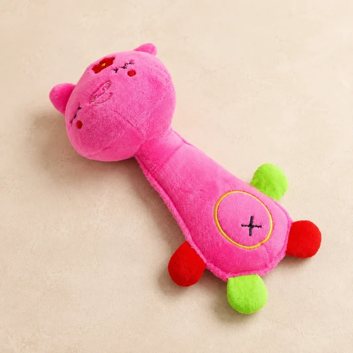 Peluches longues Frimas sur fond crème, photographie de présentation Museau Club
